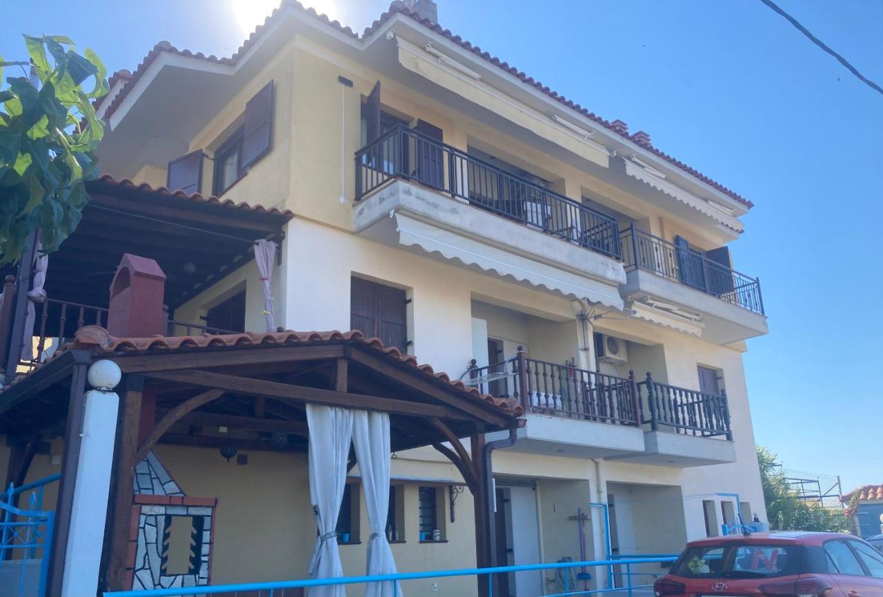 Nikiti Seaview Apartment Экстерьер фото