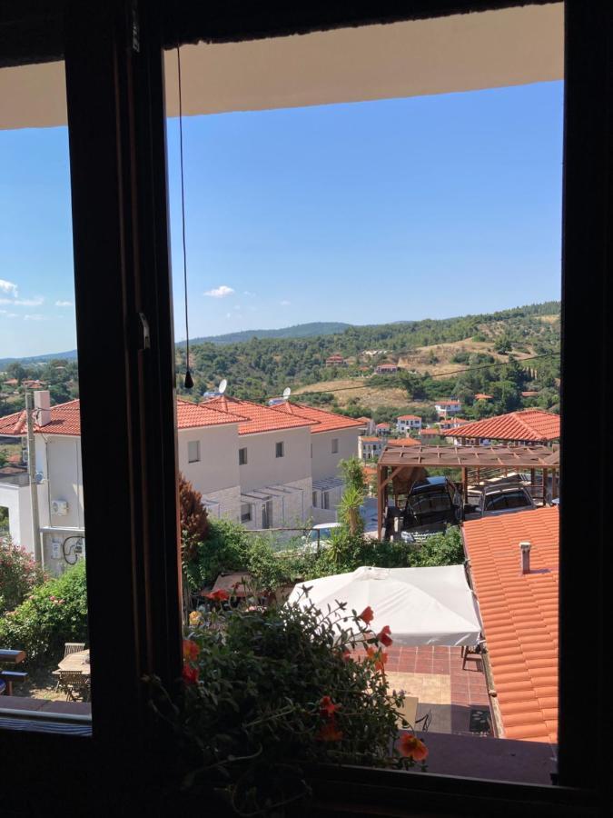 Nikiti Seaview Apartment Экстерьер фото